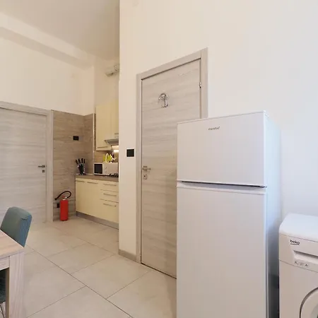 Apartament Primopiano - Mola Mediolan