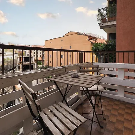 Apartment Primopiano - Porta Romana 113 Milan