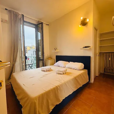 Appartamento Duomo 15 Min - Navigli 10 Min - Luminoso, Wifi E Ac *