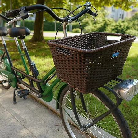 Apartman Boutique Retreat - The Last Supper - Wine & Bike *