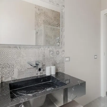 Guesthost - Modern Mm3 Corvetto