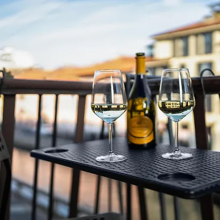 아파트 Spacious Design Flat At Navigli At 15 Min From Duomo *