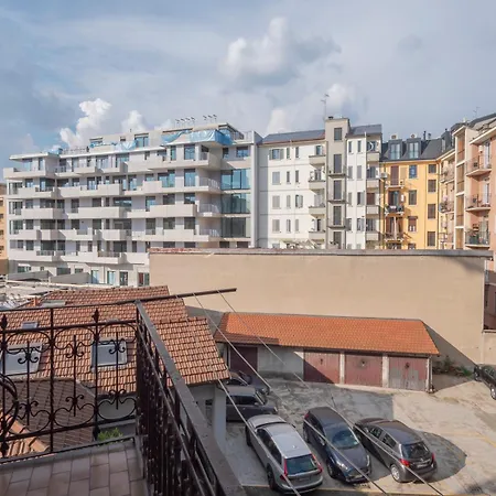 Xenia - 3 In Via Ugo Bassi 23