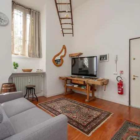 I-host - Nino Bixio 29 アパート