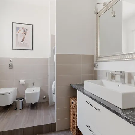 Guesthost - Gorla Modern * Milano