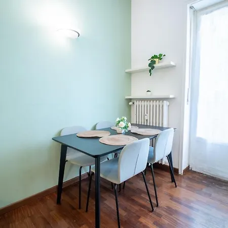 アパート Duomo 10 Minutes Away Spacious 5 Pax Balcony Wifi Ac *