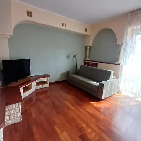 Apartmán La Tana In Via Boifava In