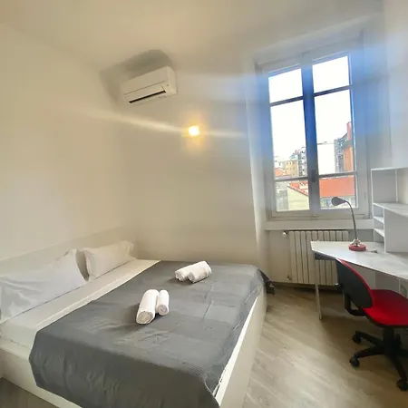 Appartamento Palma Home, Elegante E Spaziosa Nel Cuore Della Di Milano, Con Metropolitana M1 Gambara *