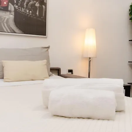 Corso Chic Street, Porta Garibaldi, Stazione Centrale, Nel Cuore Della Citta Di דירה מילאנו