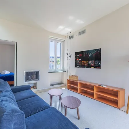 Apartmán Milan Central Penthouse With Terraces, Jacuzzi & Garage