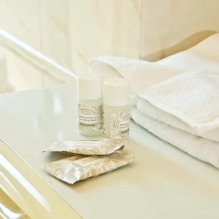 Cozy 5 Posti Letto - 15 Minuti Dal Duomo - Metro M1 A 4 Minuti - Ac - Wifi - Netflix * Milano