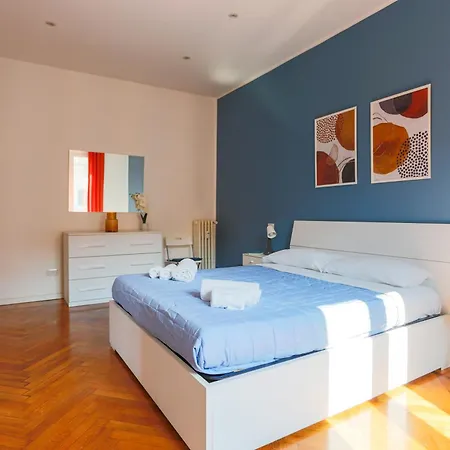 Della Corte House - Elegant Station Daire *