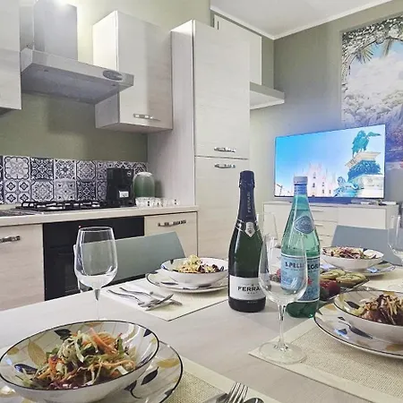 Apartmán Carlo Farini 72 Superior - Private Parking - Centro