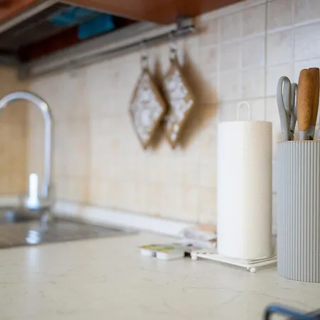 Apartament Spacious At 5 Min Walk From Station *