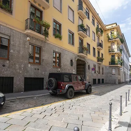 Arts At Magenta * Milánó