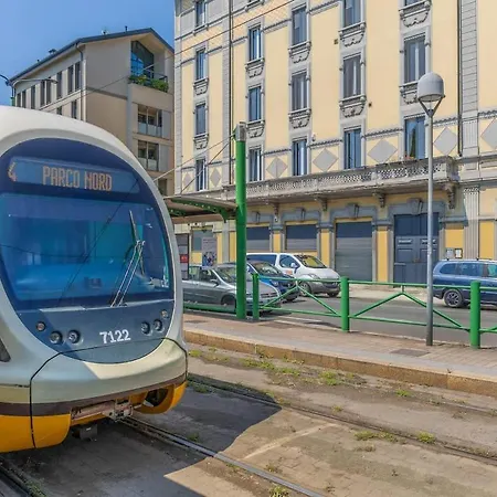 Bold Corner - Authentic District Close To Center *