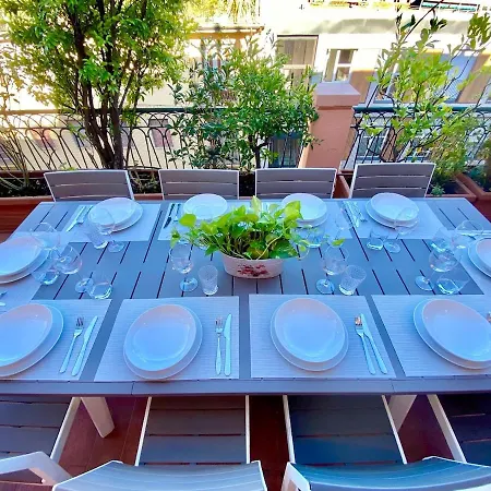 Penthouse With Panoramic Terrace-8 Minutes From The Duomo 公寓 米兰