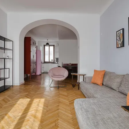 Palazzi - Your Sunny Getaway In Porta Venezia District