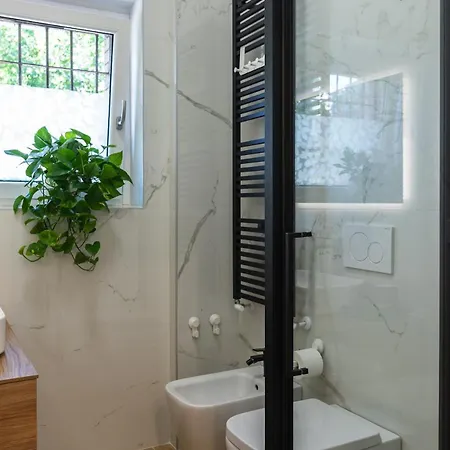 The Macchi - Apartment