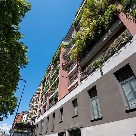 Private Terrace&2 Bedrooms Near Bosco Verticale Apartamento