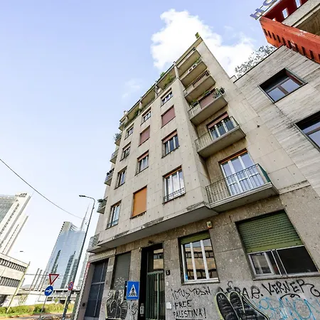 One Bedroom In The Heart Of * Milan