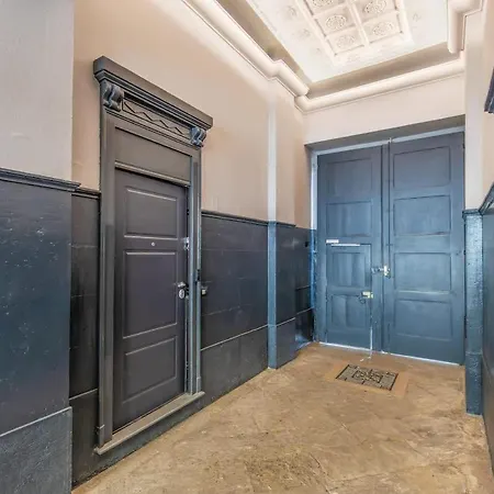 Bold Corner - Authentic District Close To Center شقة