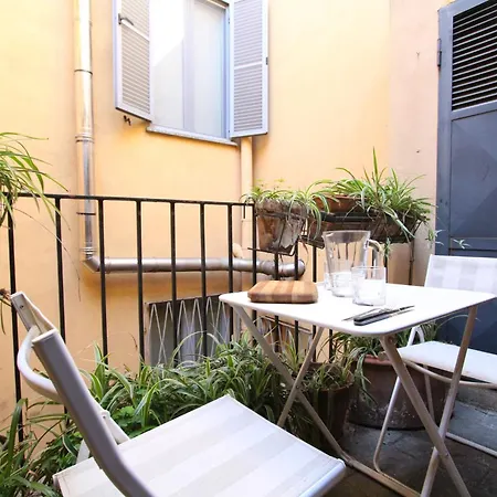 Apartment Bamboo Brera Fiorichiari Mailand