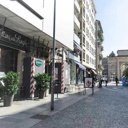 דירה Corso Chic Street, Porta Garibaldi, Stazione Centrale, Nel Cuore Della Citta Di מילאנו