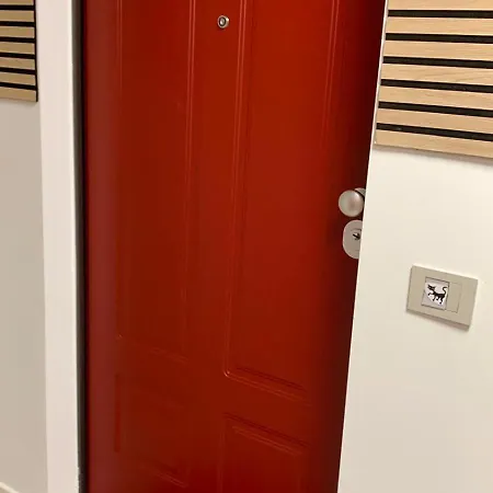 Mylo's -15 Minutes From The Duomo, Ieo, Prada 公寓 *