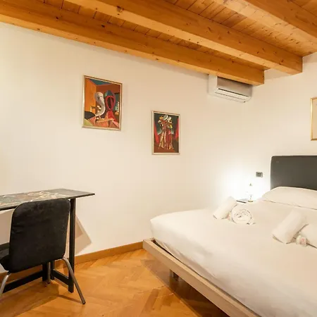 Lejlighed Lunigiana Sondrio - Villaggio Dei Giornalisti Milano