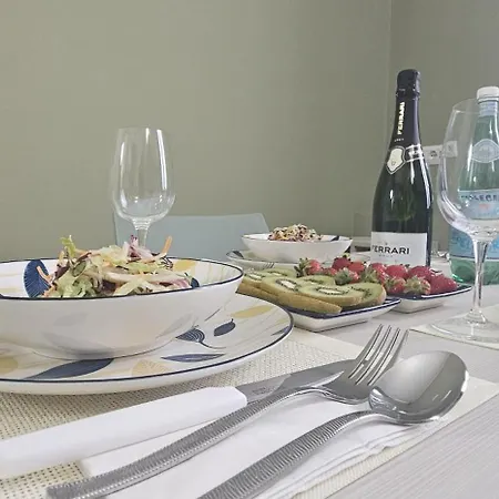 Apartmán Carlo Farini 72 Superior - Private Parking - Centro *