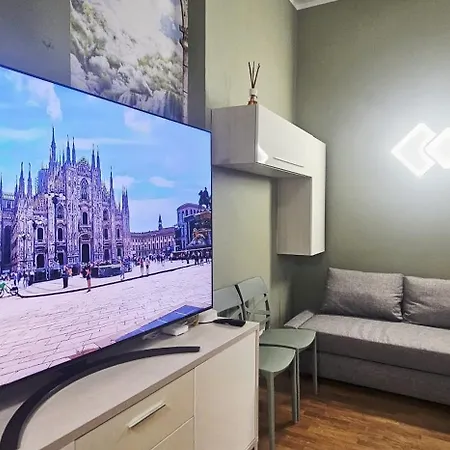 Carlo Farini 72 Superior - Private Parking - Centro Milan