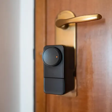 Spacious At 5 Min Walk From Station * Milan