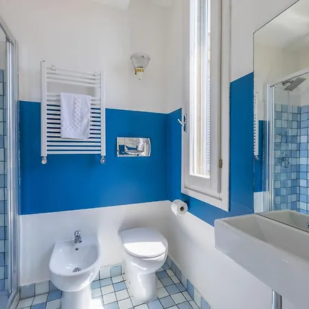 Apartmán Penthouse With Terraces, Jacuzzi & Garage *