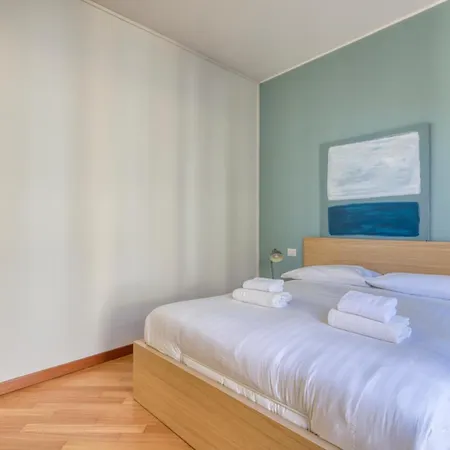 I-host Sempione - Lega Lombarda Милан