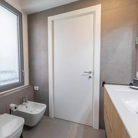 Cadorna House In * Milano