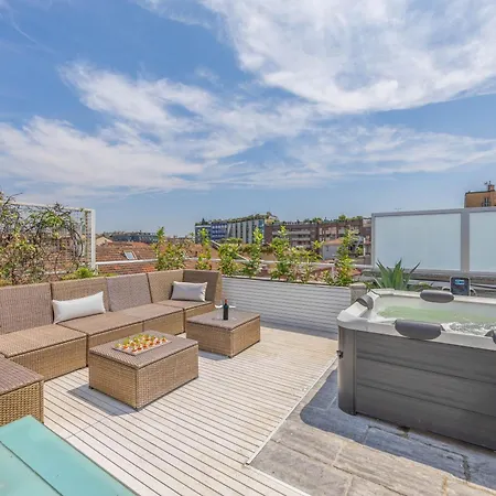 Penthouse With Terraces, Jacuzzi & Garage *