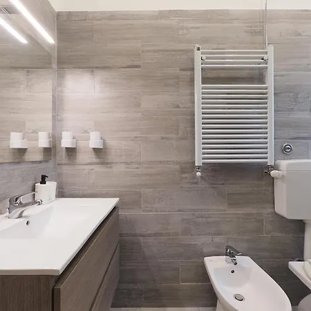 Primopiano - Mola Lejlighed Milano