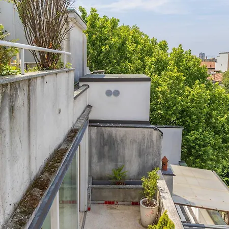 Penthouse Center & Garage Apartment Mailand