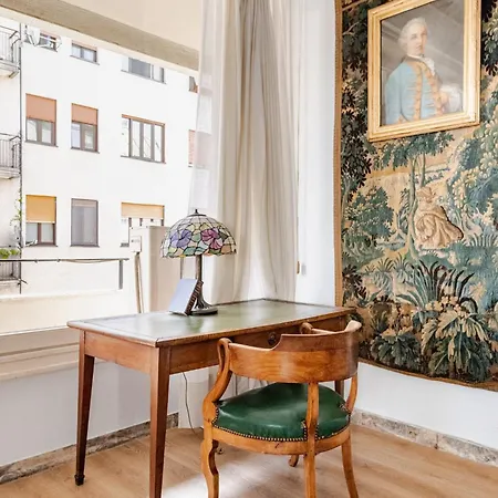 Apartman 800 M Duomo - Vintage E Spazioso Milánó