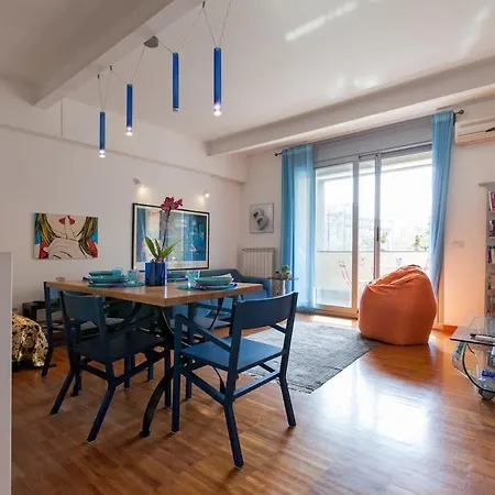 Apartamento Bright And Lovely Private In Milán