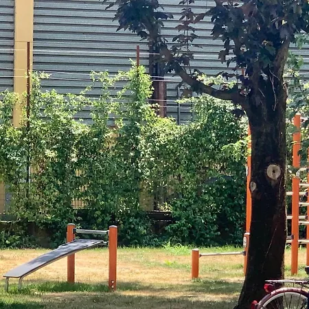 Mylo's -15 Minutes From The Duomo, Ieo, Prada Apartment