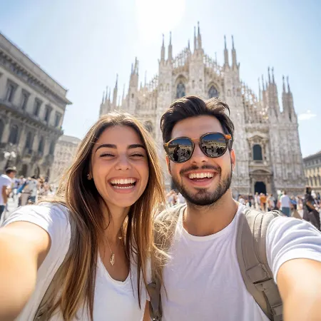 Carlo Farini 72 Superior - Private Parking - Centro