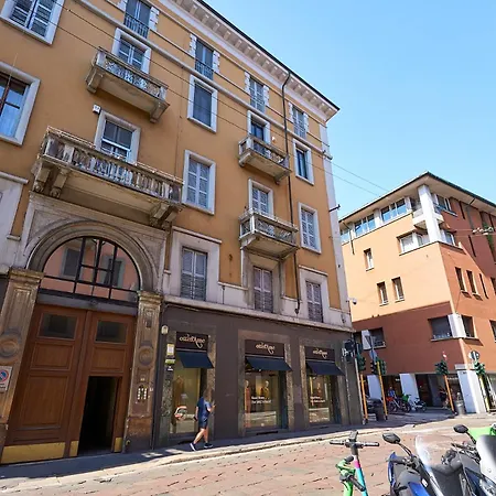 Apartment Heart Of Brera, 10 Minutes Walk From Duomo Milan