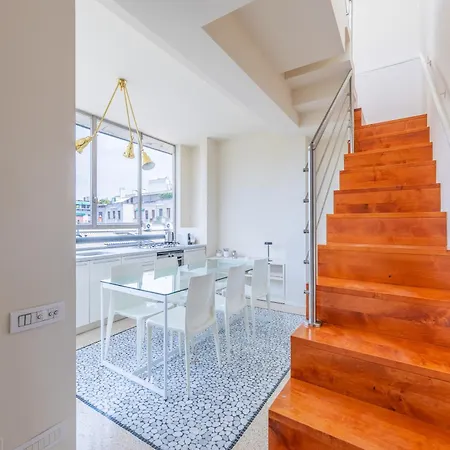 Penthouse With Terraces, Jacuzzi & Garage