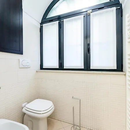 Loft With Private Garden At Navigli