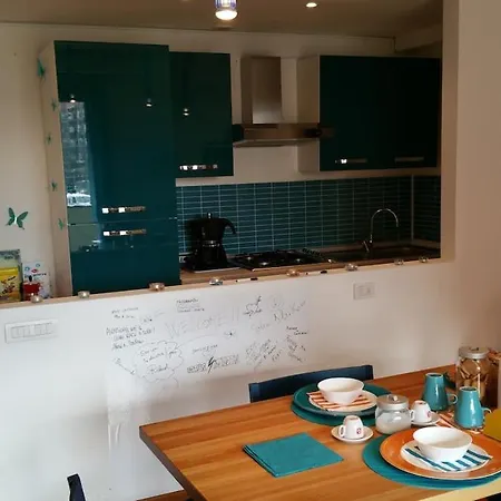 Apartamento Bright And Lovely Private In Milán