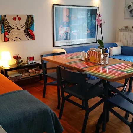 Bright And Lovely Private In Apartment