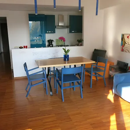 Apartamento Bright And Lovely Private In