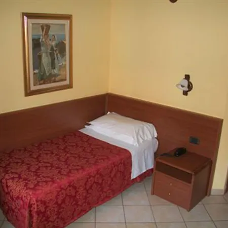 Venini Hotel 3*